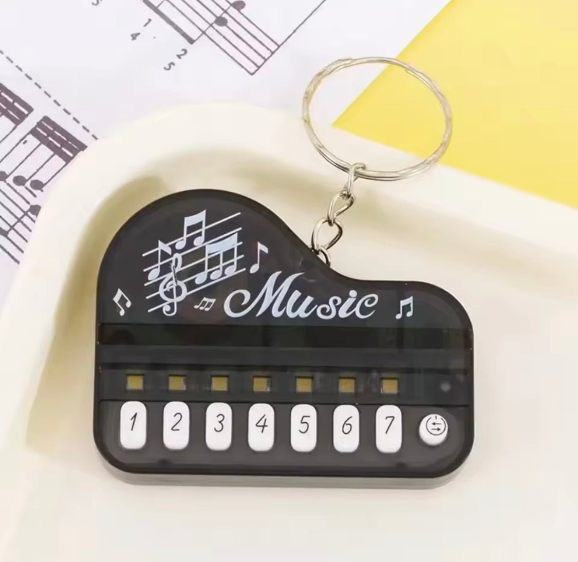Mini Piano Keychain✨